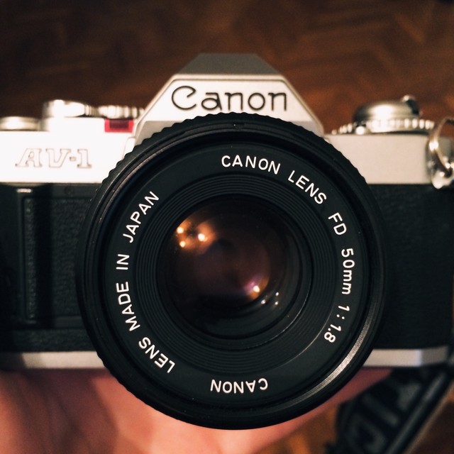 Пленочный фотоаппарат Canon AV-1